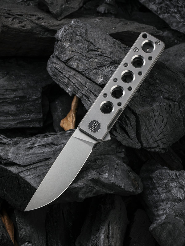 We Knife Miscreant Silver 3.0 folding knife Brad Zinker Design – 2101A