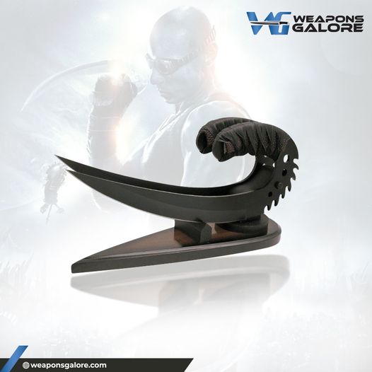 RIDDICK CLAWS FANTASY KNIFE DISPLAY - MC-2069