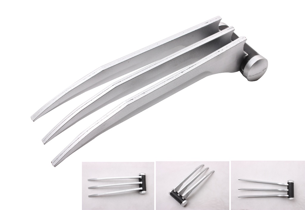 Silver 11'' Foam Claw Set