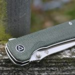 QSP Knives Hawk Flipper Knife 3.25" Sandvik 14C28N Satin Drop Point Blade, Green Micarta Handles - QS131-H - Image 9