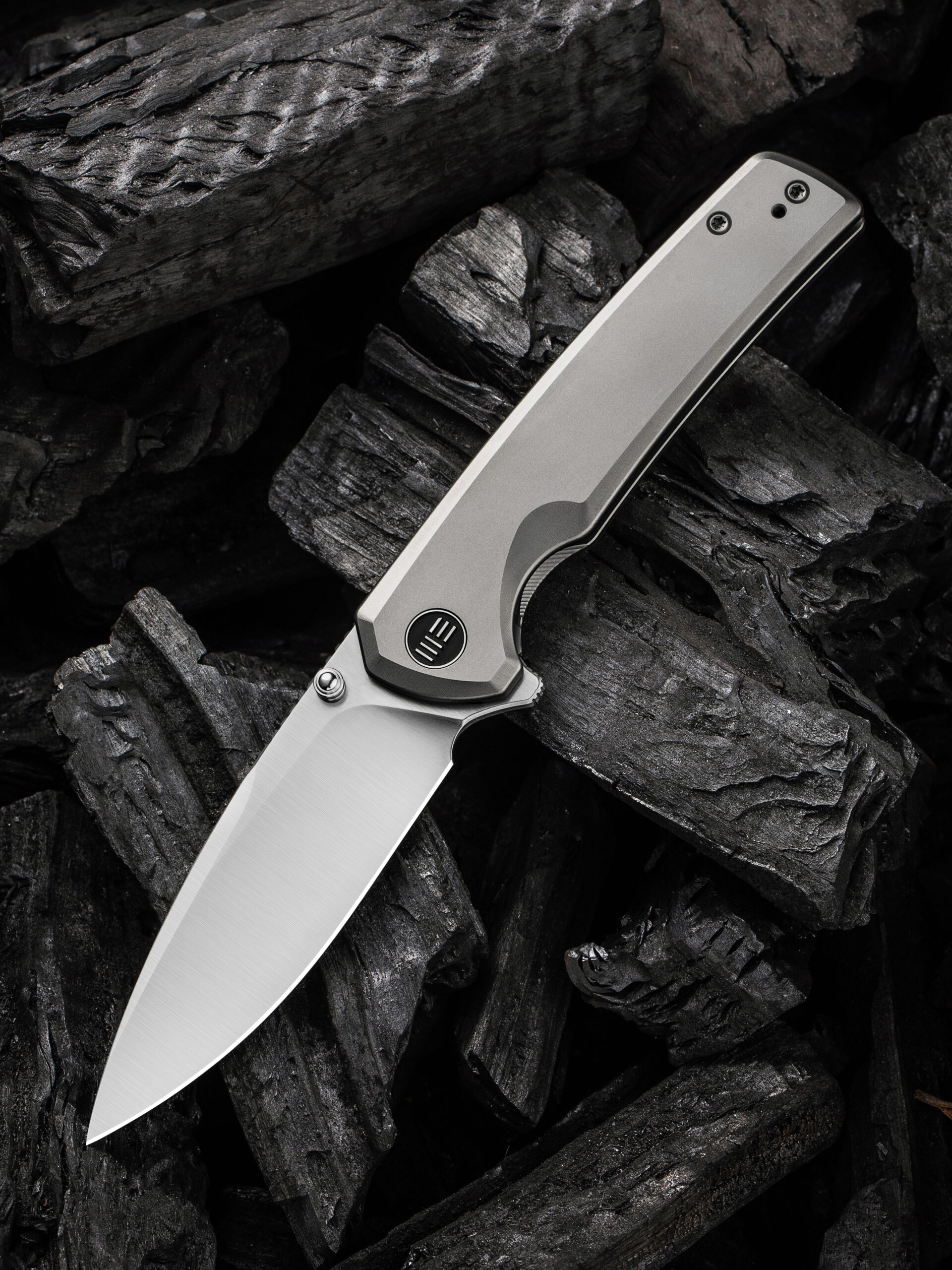 WEK21014C1nt We Knife Co Subjugator Grey Titanium Handle Satin Finished CPM 20CV Blade WE21014C-1 - Image 1