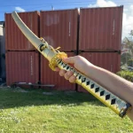 Ryujin 41″ 65Mn Spring Steel Samurai Sword Gold Bamboo Graphic Blade - T64037 - Image 4