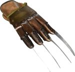 Nightmare on Elm Street 3 Dream Warriors Freddy Krueger Glove Prop Replica - Officially Licensed Item - Image 2