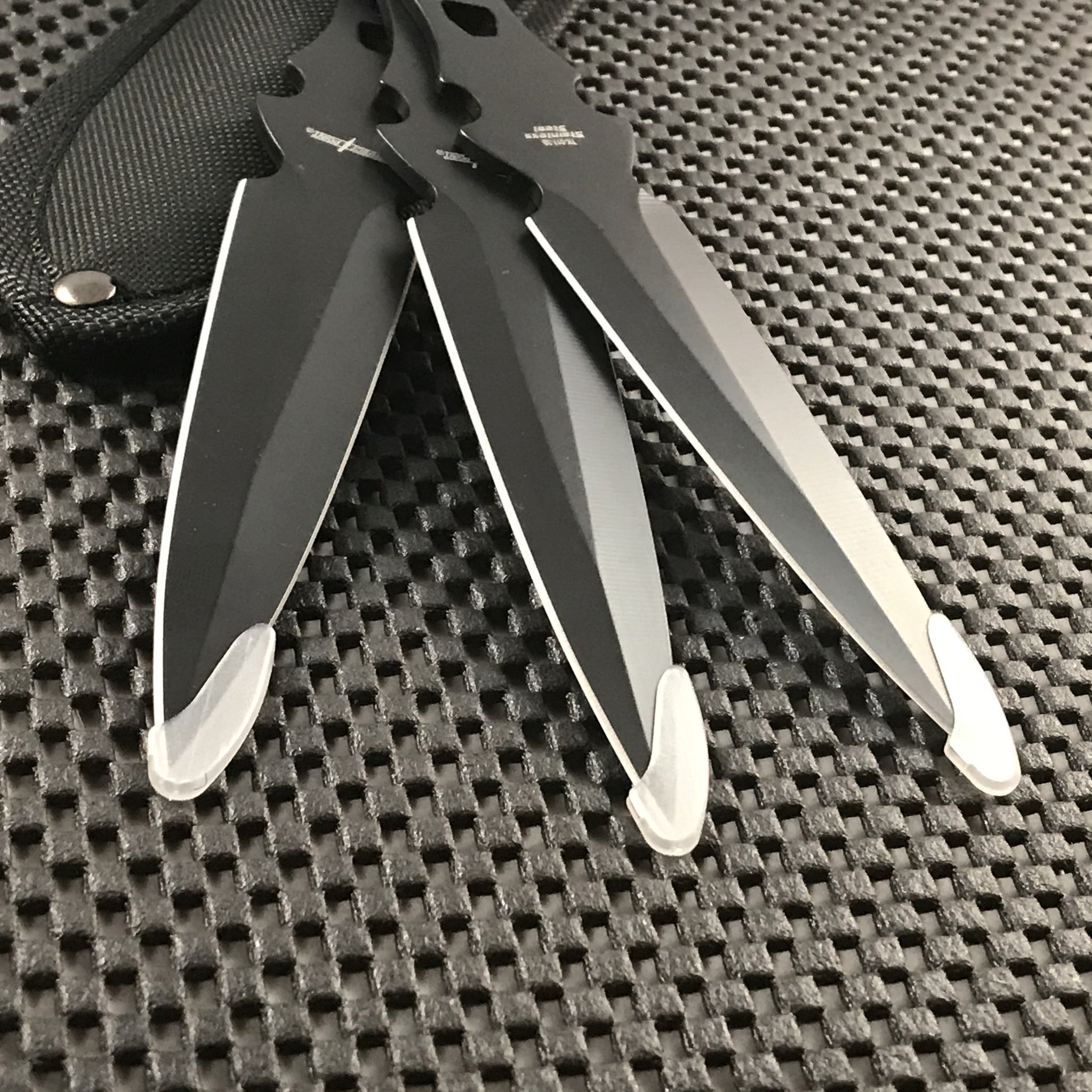PERFECT POINT THROWING KNIFE SET - TK-017-3B